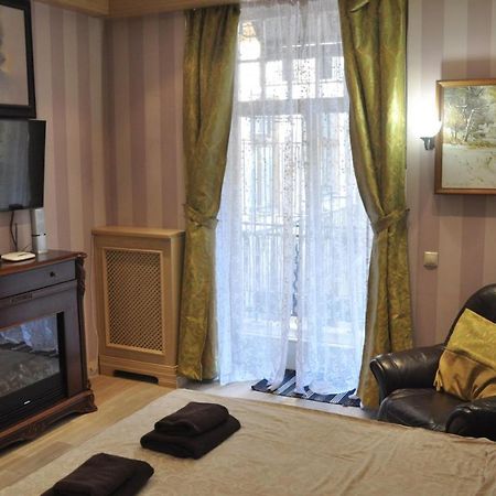 Apartments In Lviv Center Екстериор снимка