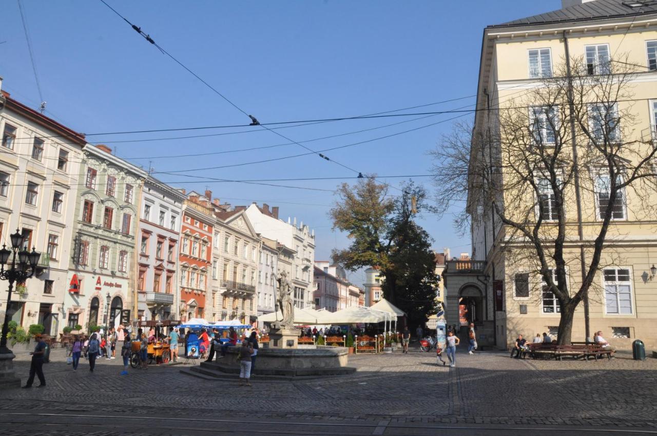 Apartments In Lviv Center Екстериор снимка